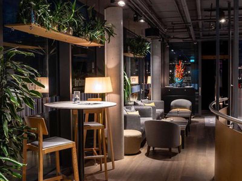 9673827C825EF45D9C4D30DB9B91F0B4