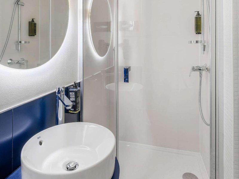 453010D5973E8A58EF6C858C389082E8