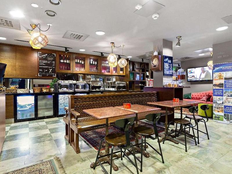 06A181DA4A8086384A5F4C6A23ECFB27