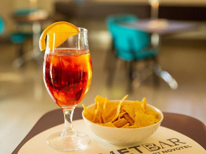 06652D77D0C18B18B10A14A17227194C