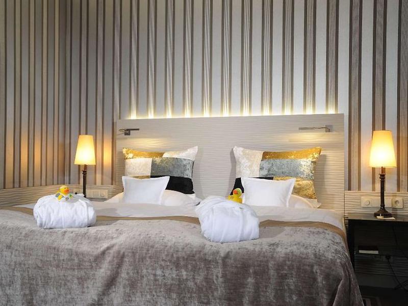 D3081CFF7D3A824B5284483BB3F0F15E