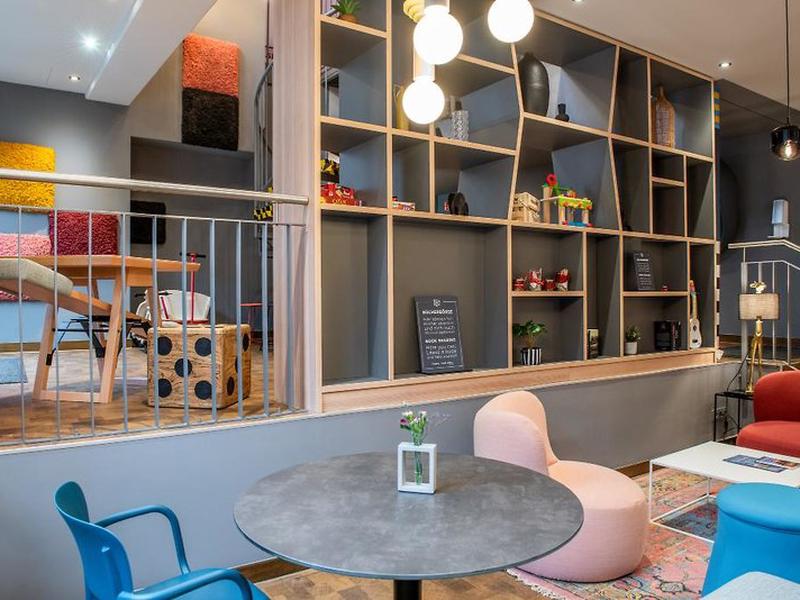 B6E656EE11C3795FFEB1BD21A60212C6