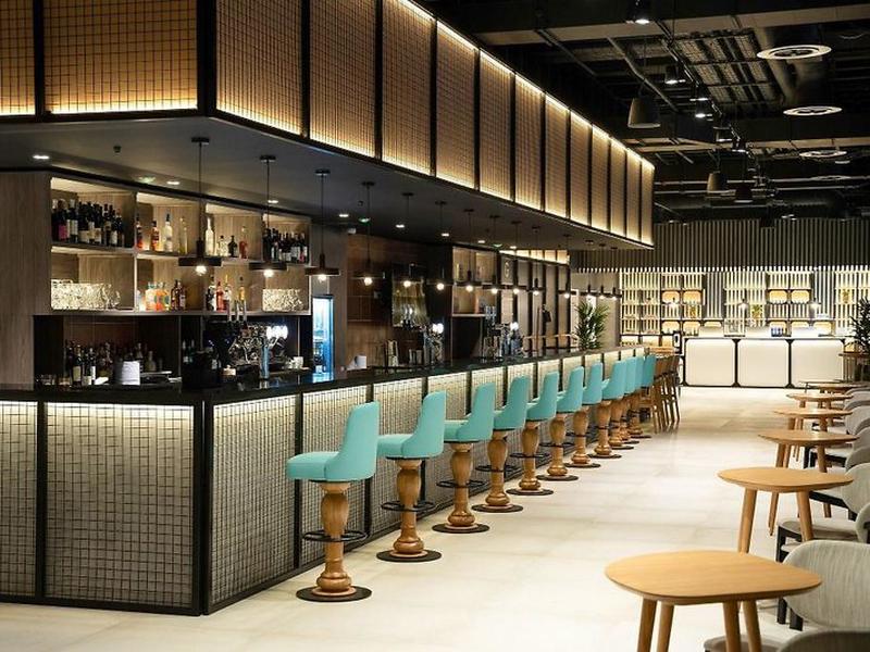 2129B13DD2670F834A945B3C8373B148