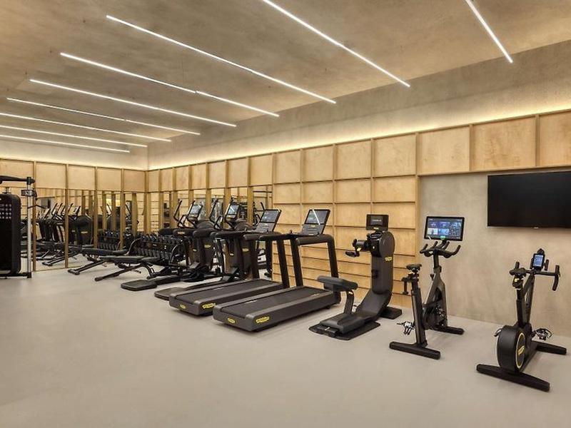 D07911D381A0DB79EF1ABB3503923409