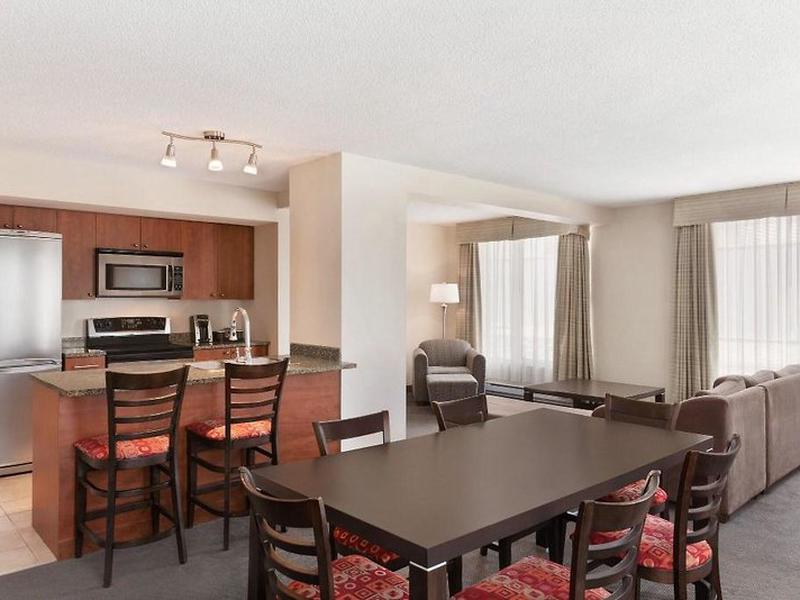 61AFF78741EA47405C6C12D648B74048