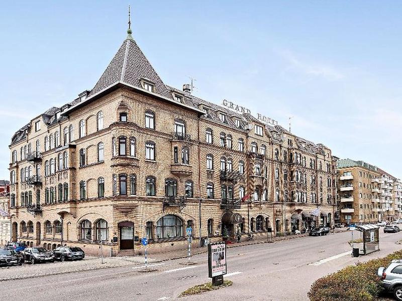 343403995F7BD58432D2A4B7A926A3BA