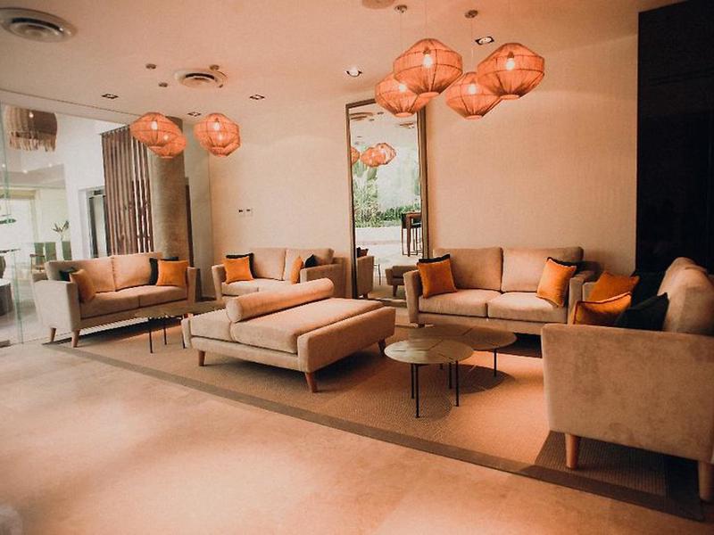 B504306A949C6747E6AC43810CEF5CCD