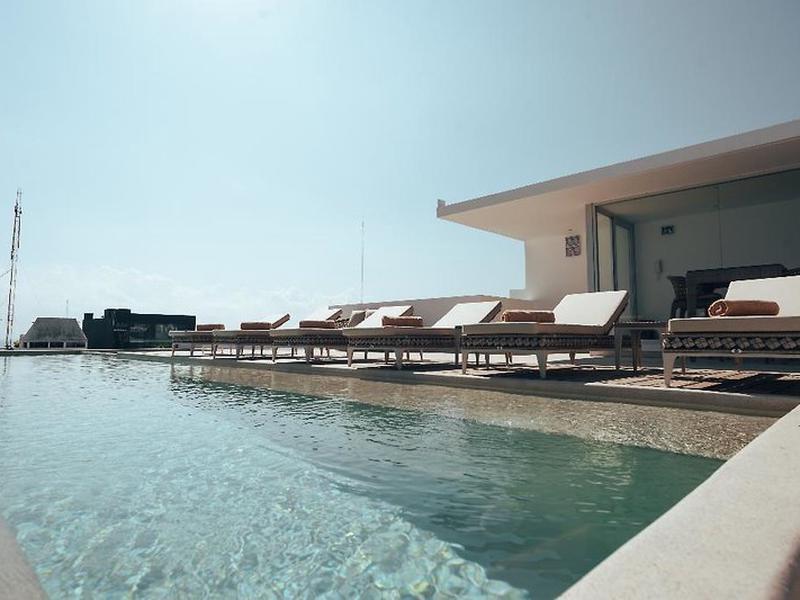 826CB8EDC7D89F7387B006C1392ECAE5