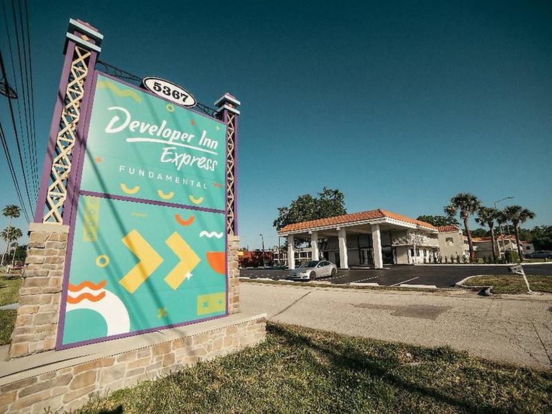 4D8156A9F013AB83783F82551E18EA40