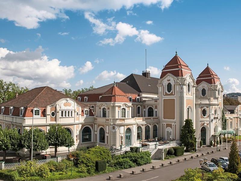 E45692AE6BCF579F157CC2491224541F