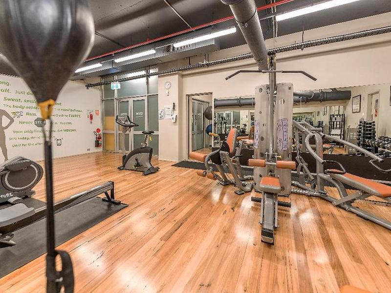 Holiday Inn Sydney Airport by IHG