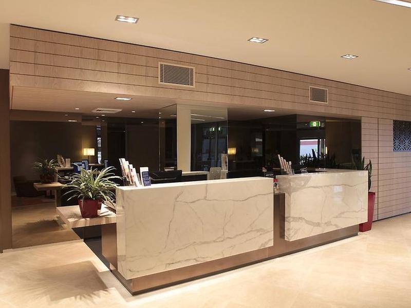 585329E6C6F14117039C7C3EFDBFC063