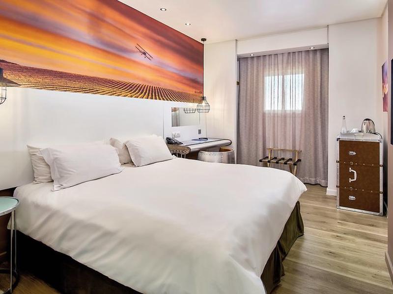 C4A5EEF29C5B69465D36FDD1E688B394