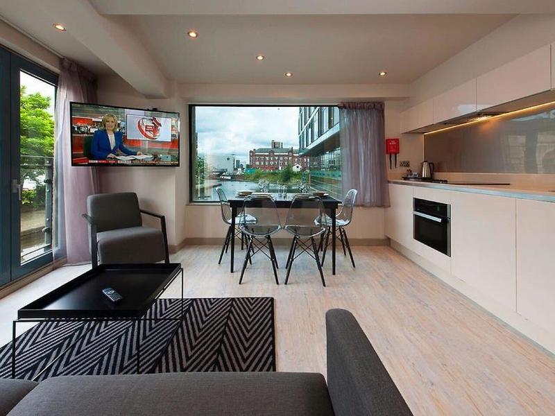 9C06BD47DB4F9ADFC124DE48442E050B