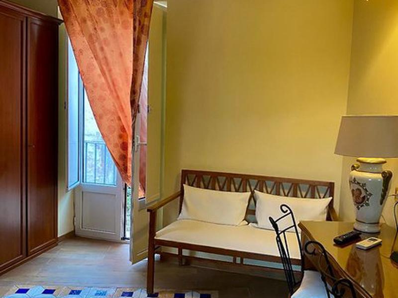 64E6A6FC472D794EA093D0157C8895AD