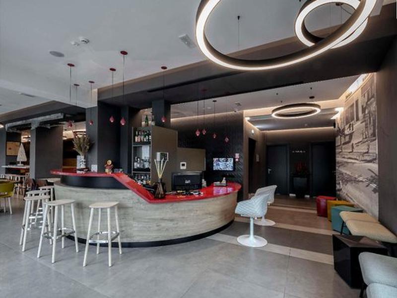 C2F0A71E64409702A43ACACFA7606B61