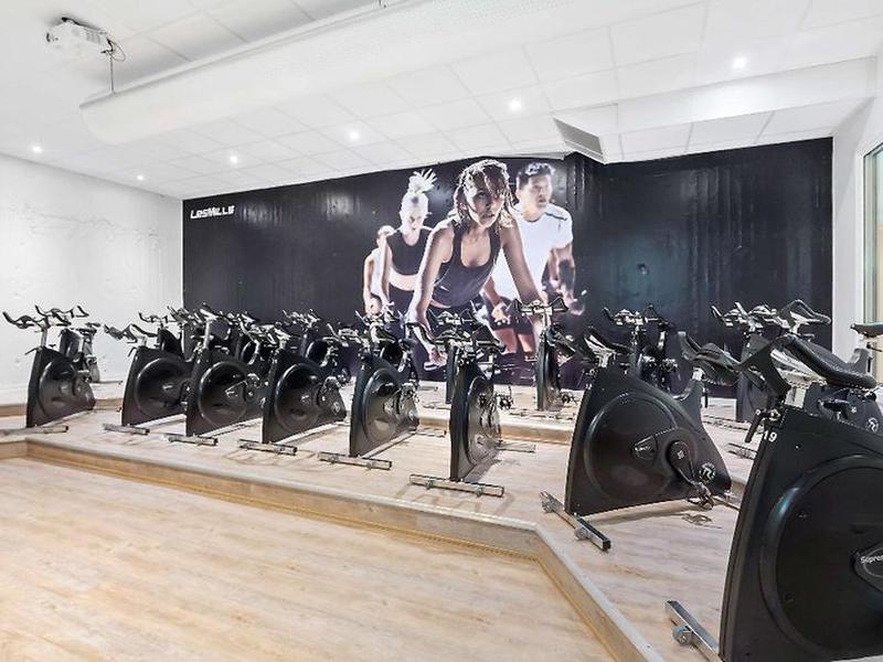 F4A132D0DACBF971F32E1990B4A2B6DA