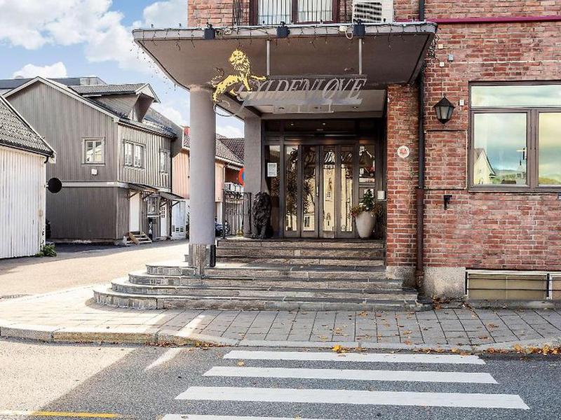 AA5FFF37DEA116D2B666CFCD4E8B5A9F