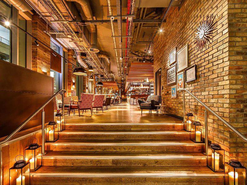 186D1AF5863F24B1243E431D049533C2