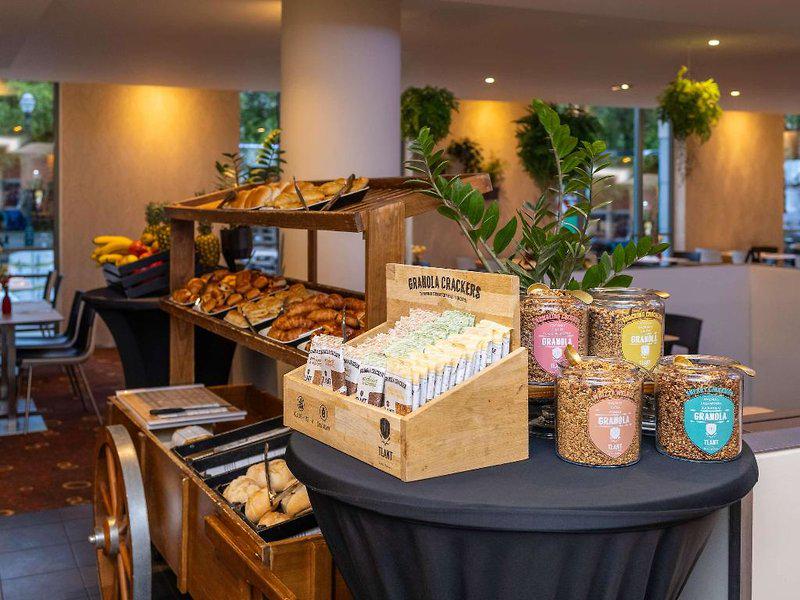 93F4F08903C3C8A94871336271DAA8C0