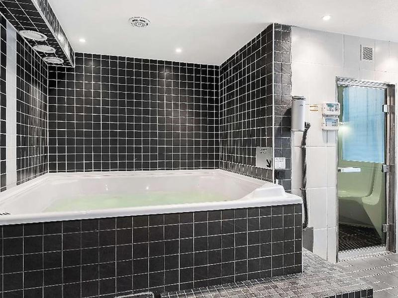 055D5DAD2A2A681323089D8EE6339003