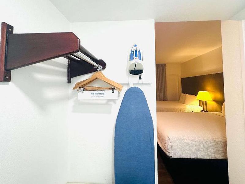 D3BF908B670C405C4F88948DC27DE5F7