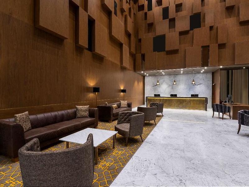 F9AB730CD4DD825BCD3F0F17899815FF