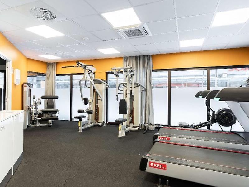 093391383F9EC22176BFA5C687B7AD63