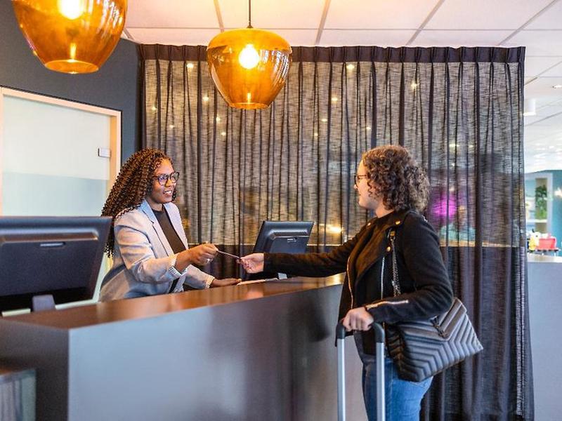 AEB2469D8692A897EAD17D6BFA5573F4