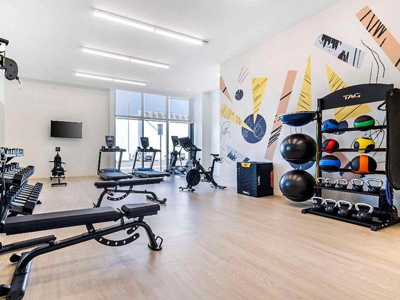 DE04C57AFF2BAFA6766B1FD300B04FC8