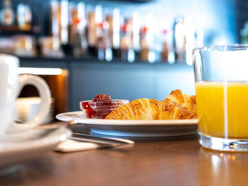 624BEE07E659697F0E08717D44A62864