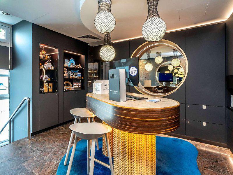 5BE1C829A32849630893C3C1D4162B07