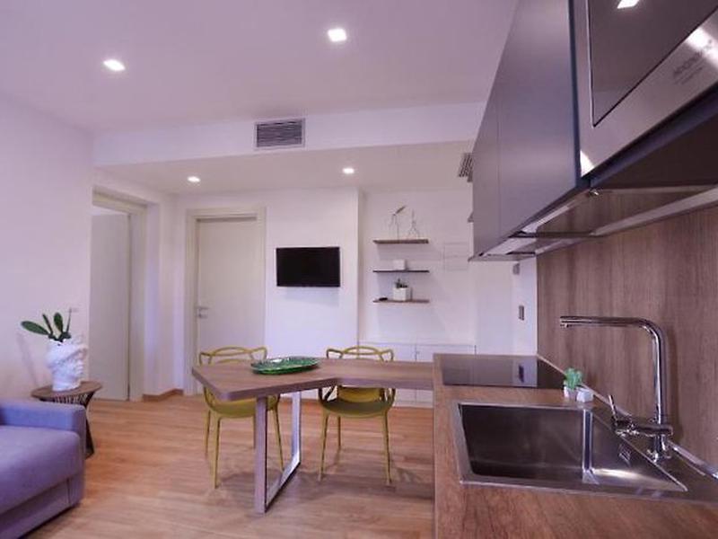 CB2A0A70859E8F34515DF54D8065DB3E