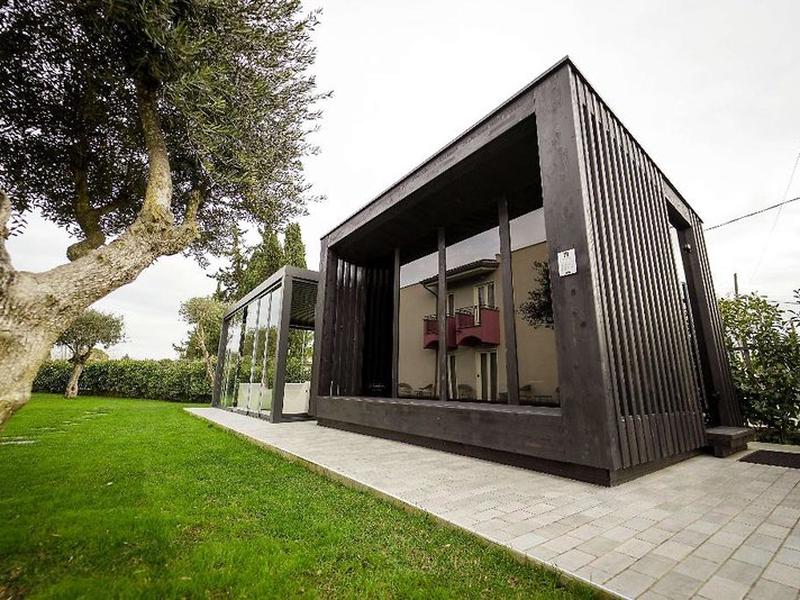 AAA0B9DECC9627EC7BC84A6D620AE806