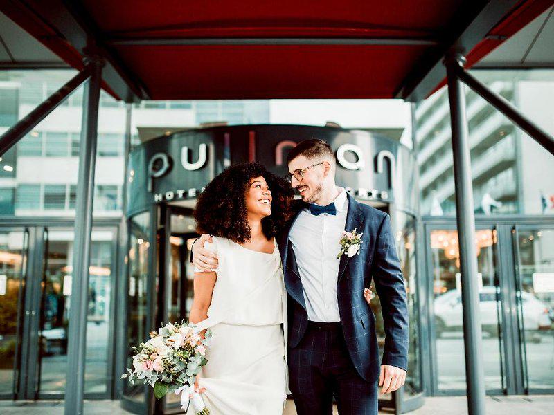 774001568AE478D8BEB27F1BD80EC92B