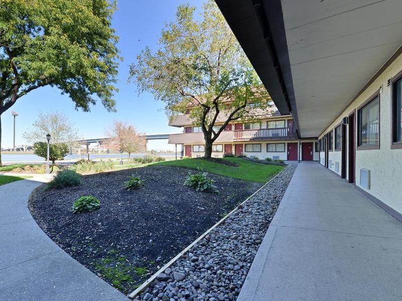 B87AC8963C99073EBEC1F6AC16C25AFA