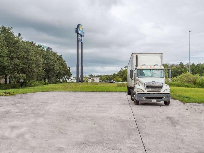 2071C93F67945D83AD5CA01127620D78