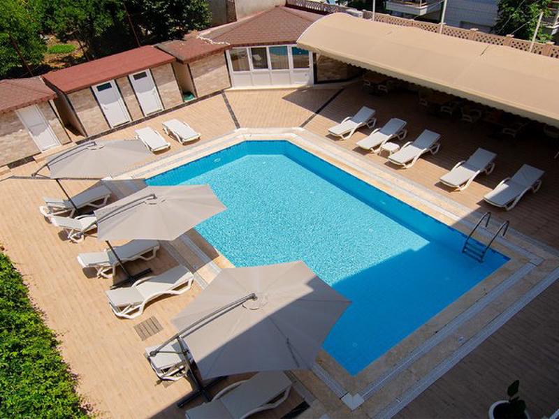 1A585750E1437AF1971E0BFBF47546B1