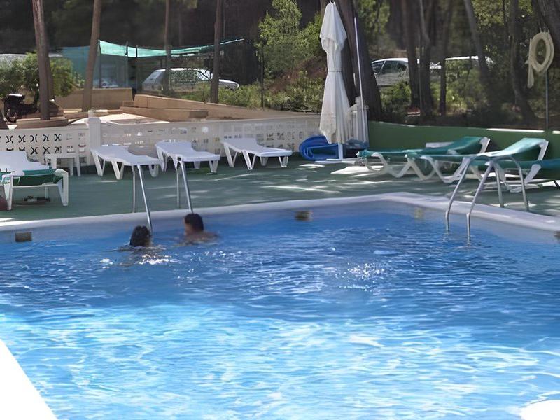 CE9471525CAA4C556D1F9B7550D0C087