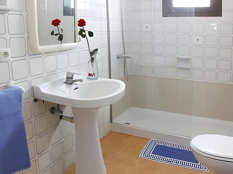 CE23FDDB29A14ADDC9FA2FF36DE2A5B1