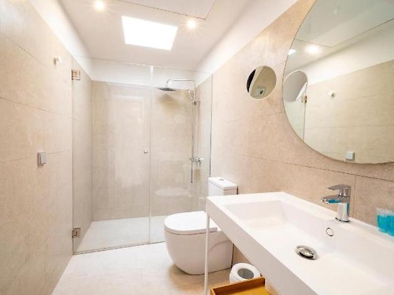 76CBFCE7AB7F4B0E77A356634080BDD9