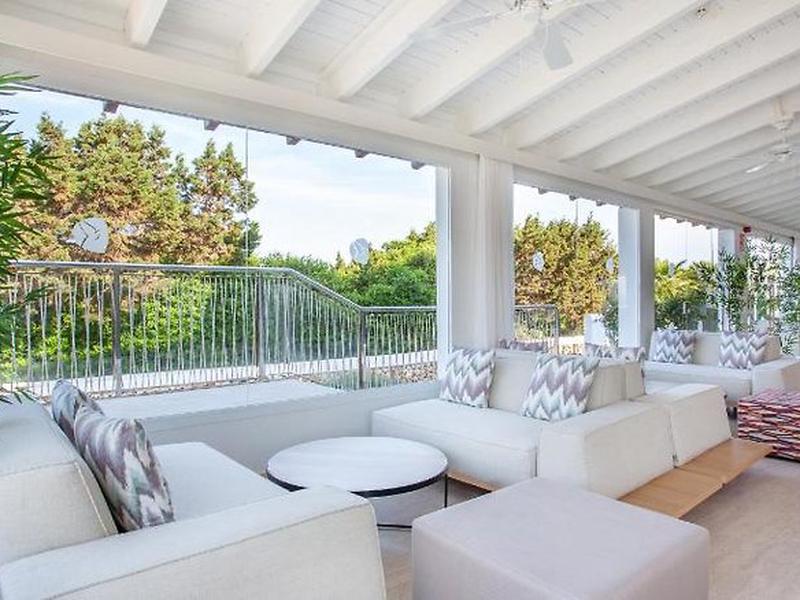 5B1A574D3F500096E5A57C36E93A0A18