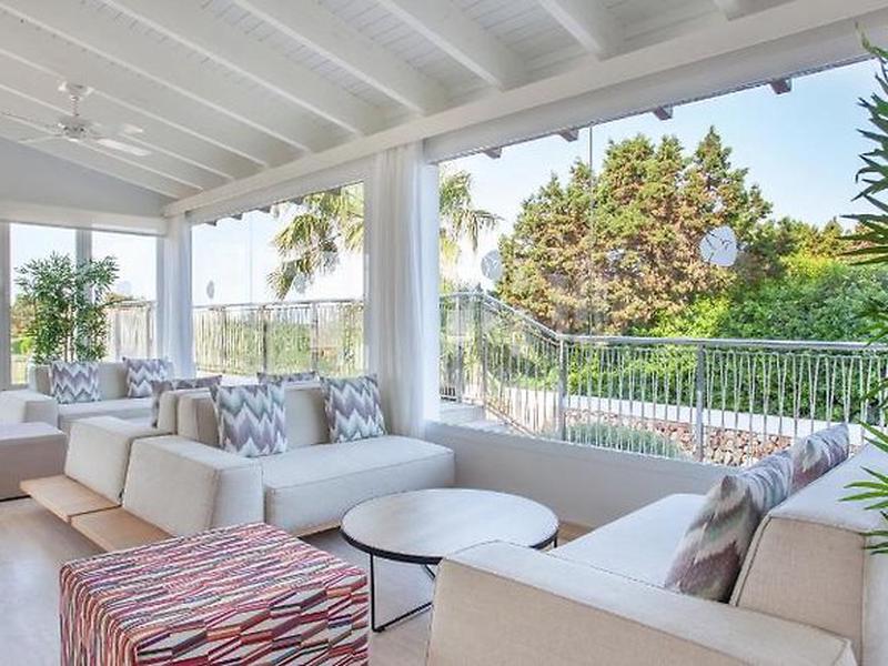 02DFF6A053EC2192731055BAB530A95D