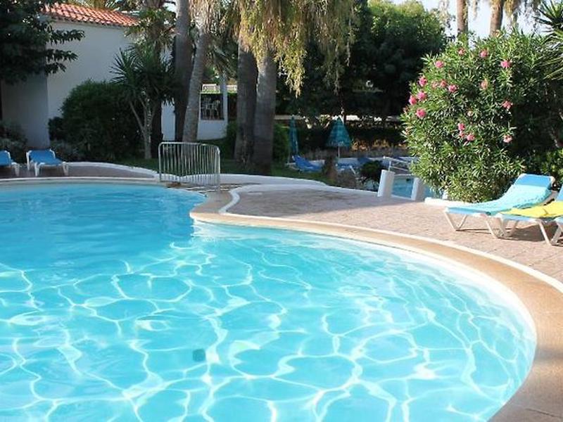 4C0B4B02B5932CC49F28D38FDCC964E7