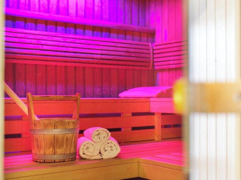 7A5195EA247194BE1B940E98FF3B3AB8