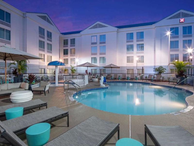 CDE8EECD75E469003E1CAF098F8F8E3F