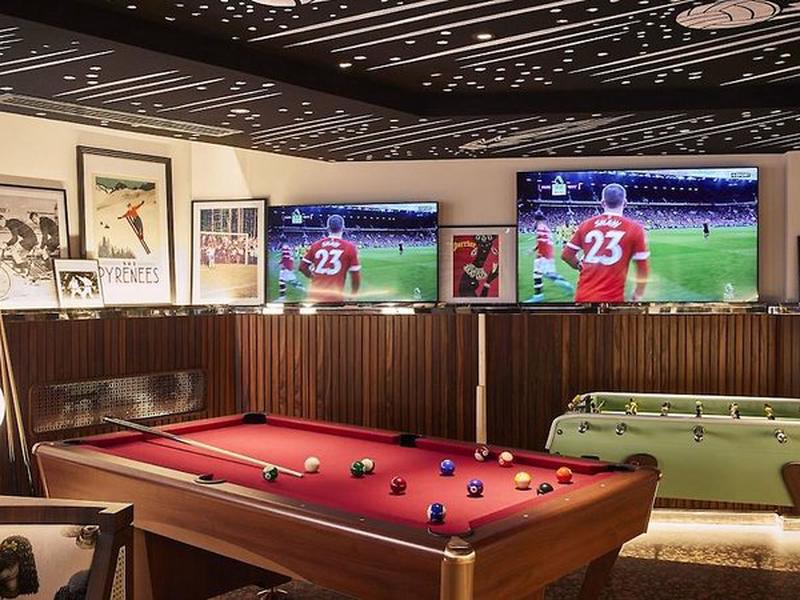 16881CBAF6501E57EBB38ECB583609D1