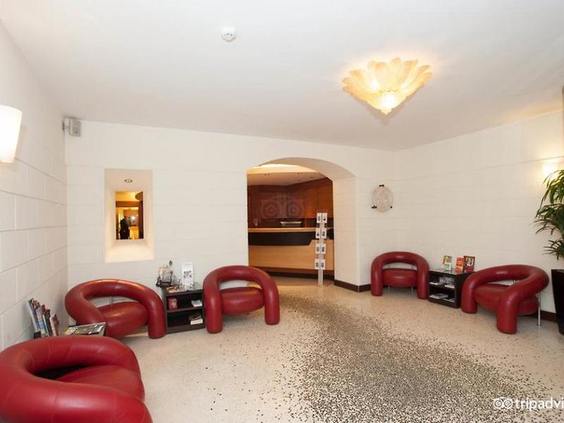 88627A5BE5710D2D5AFF1394BD6529C6