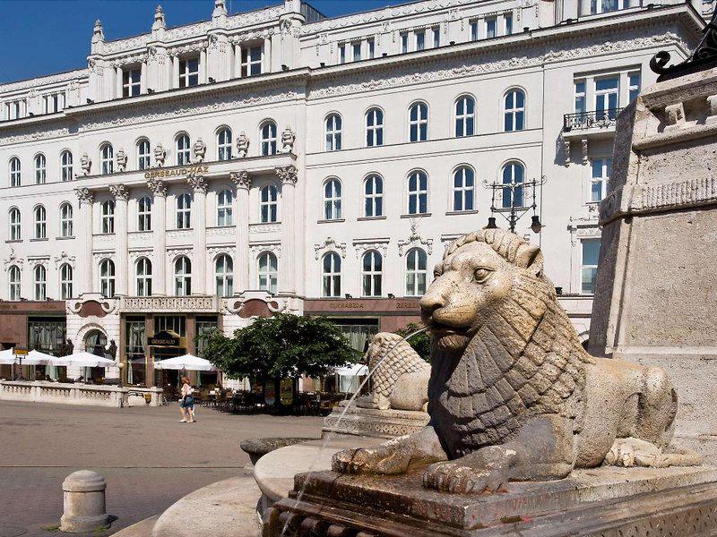 B19A6C77C635CA49A6442350C2A91109