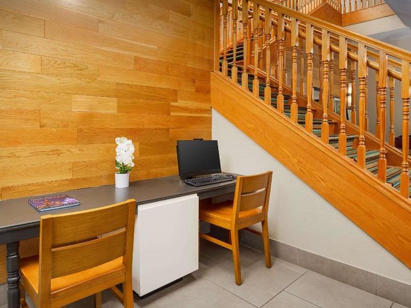 2E061232CA5CC75028E36F379730521C